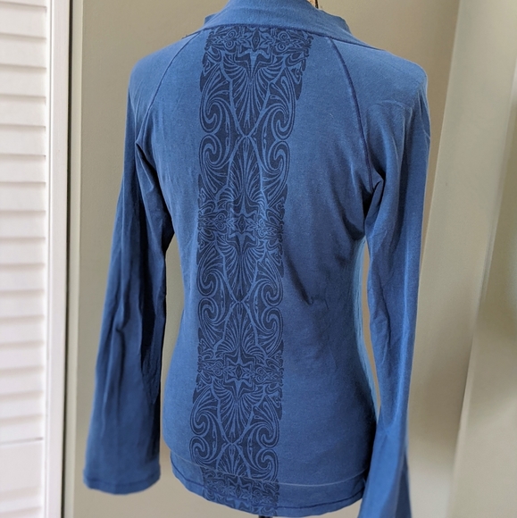 Patagonia Long Sleeve - Picture 2 of 7